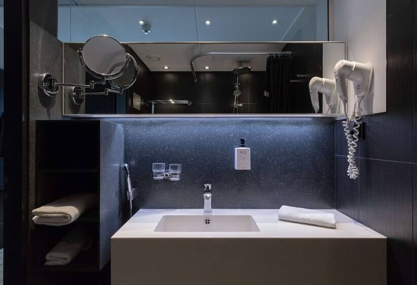 スーペリアールーム, Scandic Tampere Hameenpuisto