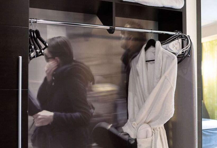 スーペリアールーム, Scandic Tampere Hameenpuisto