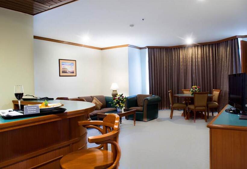 패밀리 스위트, Star Convention