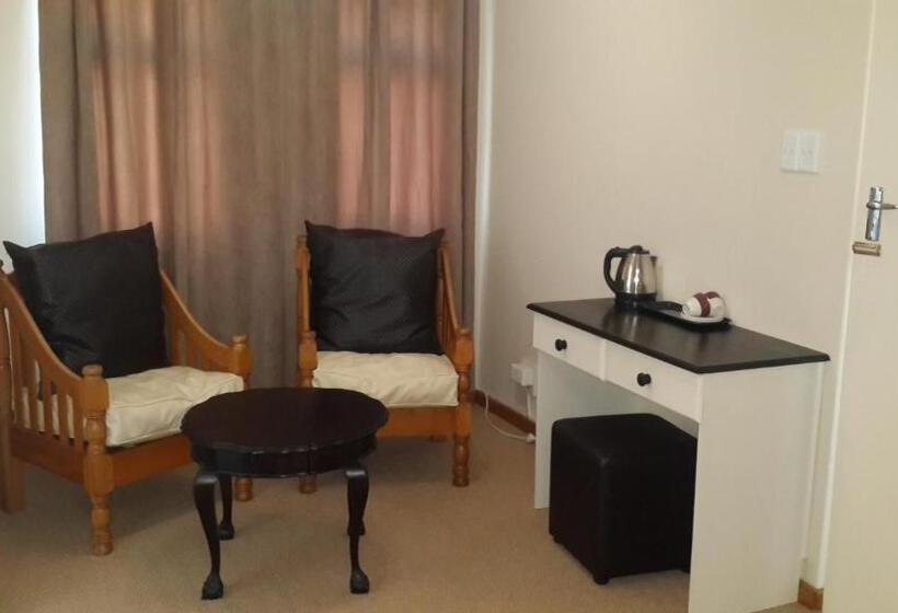 חדק דלוקס עם ג'קוזי, Victoria