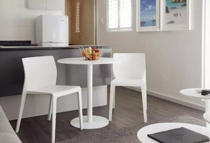 オーシャンビュースーペリアワンルーム, First Group Riviera Suites