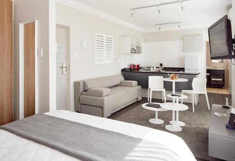 استوديو سوبيريور مطل على البحر, First Group Riviera Suites