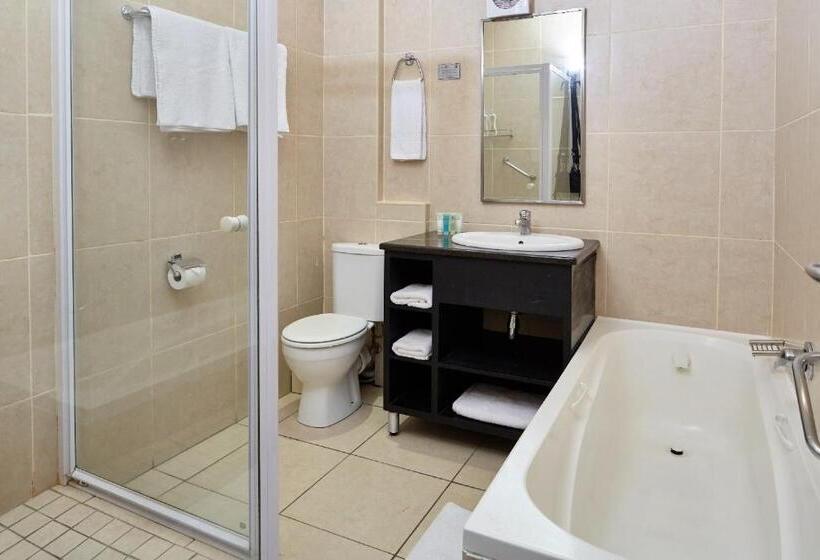 آپارتمان 3 خوابه با چشم‌انداز دریا, First Group Riviera Suites