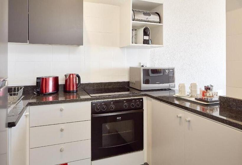آپارتمان 1 خوابه با چشم‌انداز دریا, First Group Riviera Suites