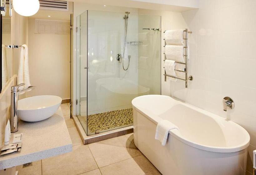 غرفة قياسية مزوَّدة بتراس, First Group Riviera Suites