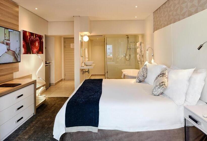 غرفة قياسية مزوَّدة بتراس, First Group Riviera Suites