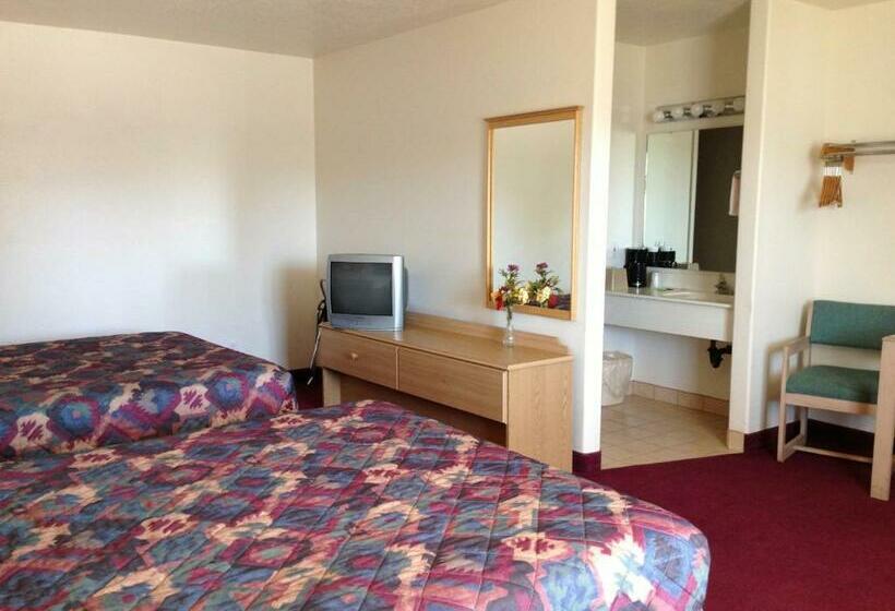 스탠다드 룸, The Golden Spur