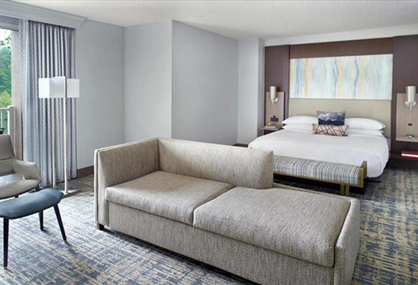 Полулюкс с Балконом, Atlanta Evergreen Lakeside Resort