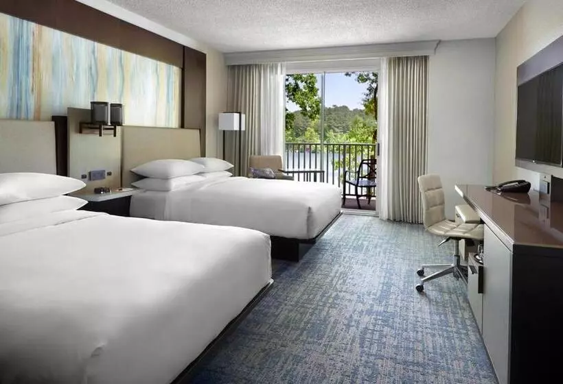 デラックスルーム, Atlanta Evergreen Lakeside Resort