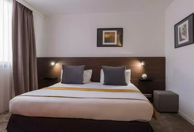 اتاق استاندارد سه نفره, Best Western Le Galice Centre Ville