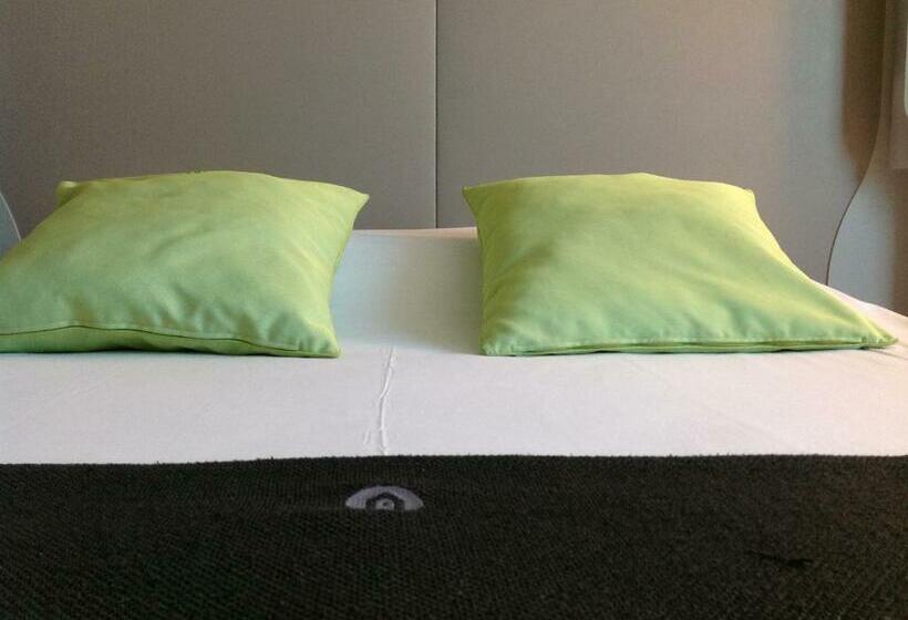 スタンダードルーム, Campanile Nice Aéroport