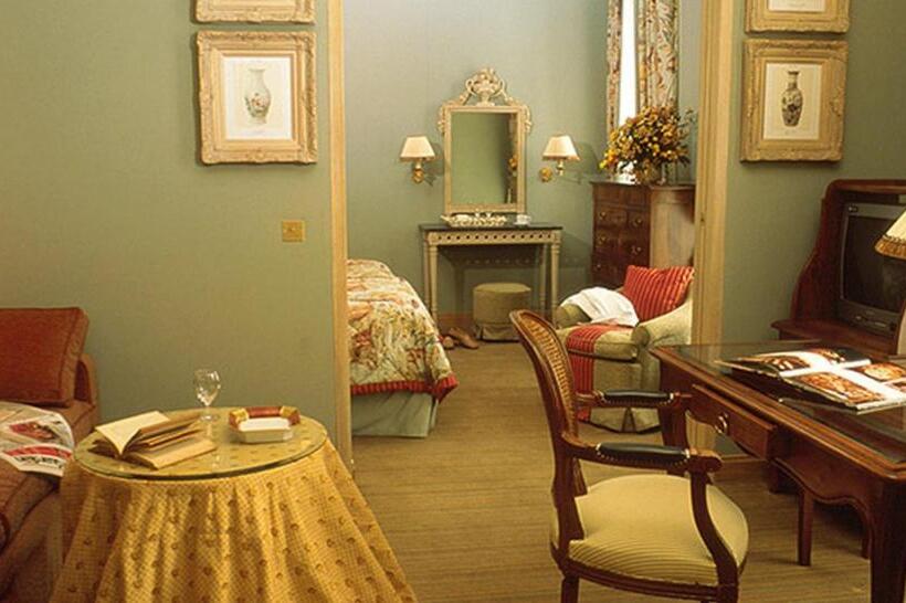 Suite, Chambiges Elysees