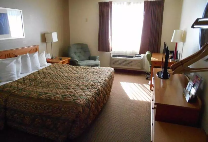 Deluxe Suite King Bed, Days Inn By Wyndham Billings