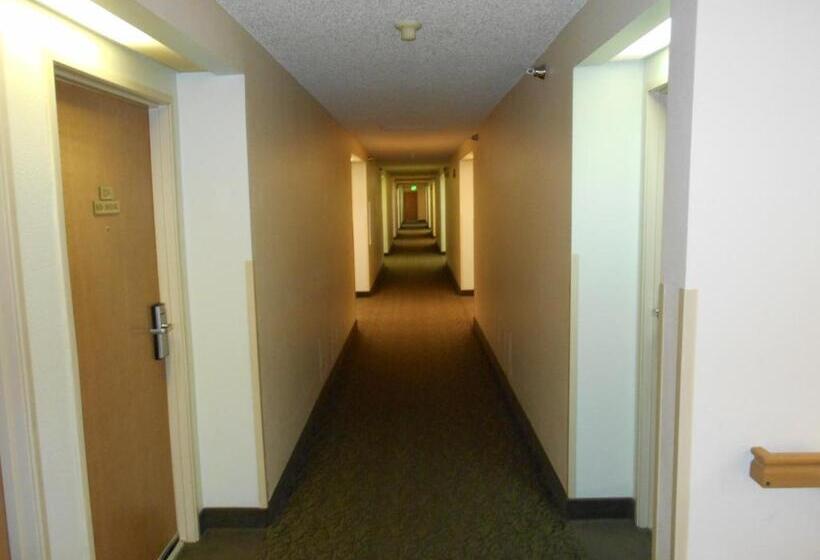 חדר סטנדרט מותאם לאדם עם מוגבלויות, Days Inn By Wyndham Billings