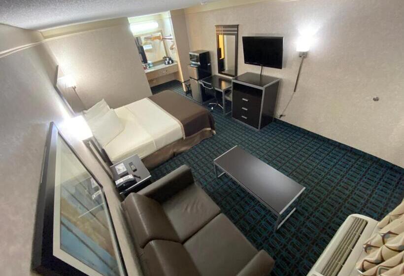 חדר סטנדרט עם מיטת קינג, Deluxe Inn   Fayetteville I 95