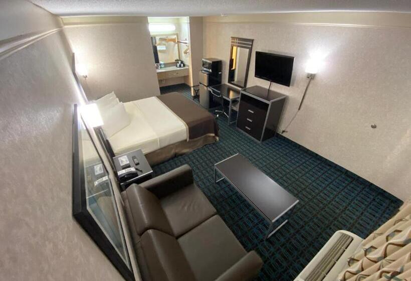 חדר סטנדרט עם מיטת קינג, Deluxe Inn   Fayetteville I 95