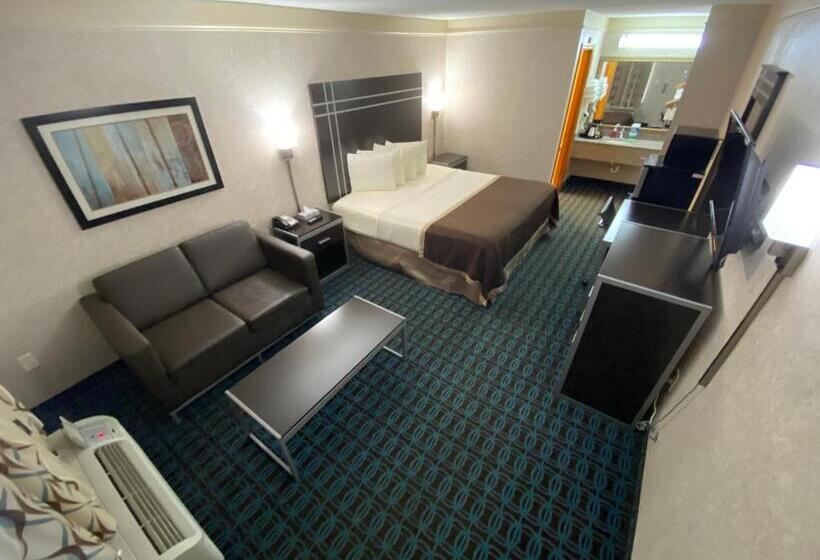 חדר סטנדרט עם מיטת קינג, Deluxe Inn   Fayetteville I 95