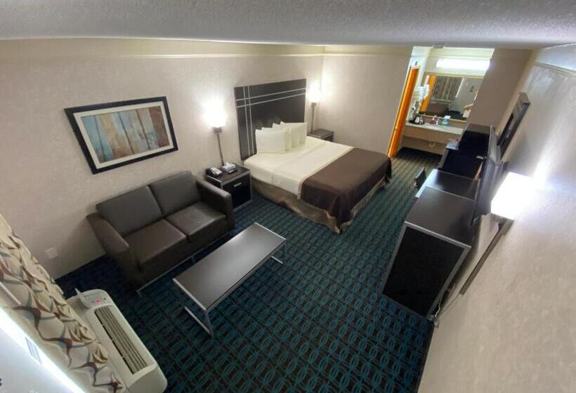 חדר סטנדרט עם מיטת קינג, Deluxe Inn   Fayetteville I 95