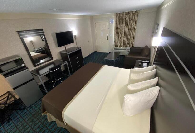 חדר סטנדרט עם מיטת קינג, Deluxe Inn   Fayetteville I 95