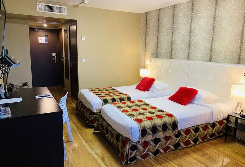 اتاق لوکس, Grand Hôtel De Nîmes 4 étoiles