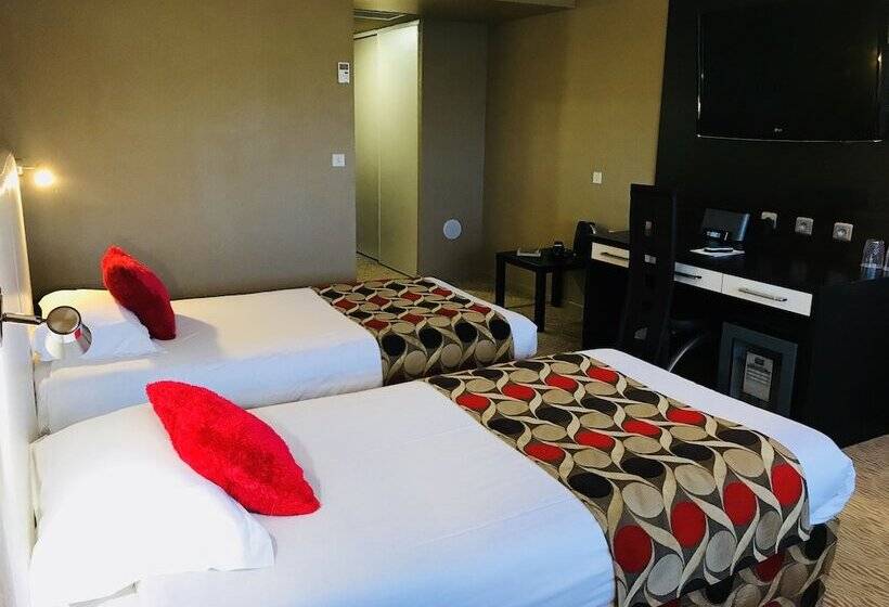 اتاق لوکس, Grand Hôtel De Nîmes 4 étoiles