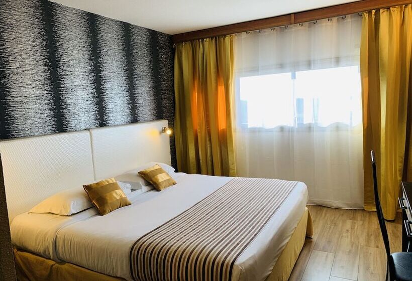 اتاق سوپریور, Grand Hôtel De Nîmes 4 étoiles