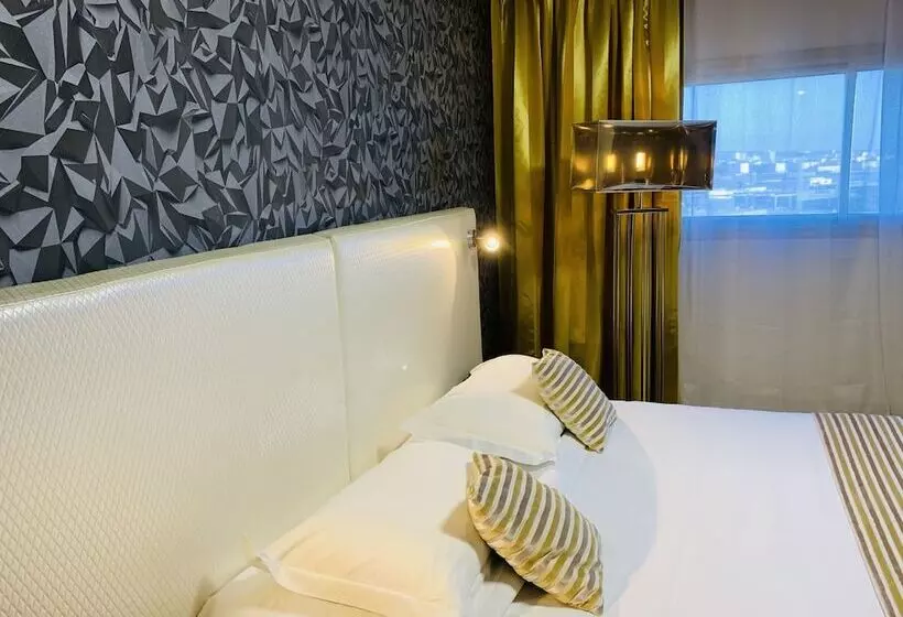 اتاق سوپریور, Grand Hôtel De Nîmes 4 étoiles