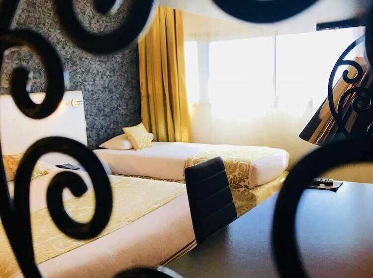 اتاق استاندارد, Grand Hôtel De Nîmes 4 étoiles