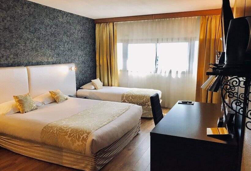 اتاق استاندارد, Grand Hôtel De Nîmes 4 étoiles