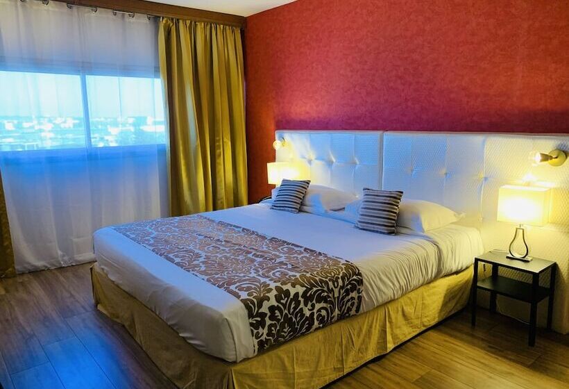 اتاق لوکس, Grand Hôtel De Nîmes 4 étoiles