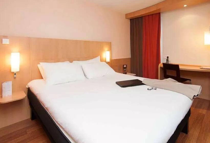 スタンダードルーム, Ibis Avallon