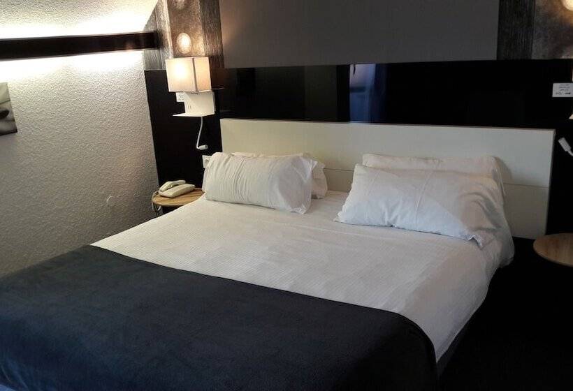 غرفة قياسية, Le Relais Des Chateaux Forts