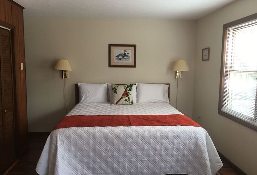 Студия Стандарт Двуспальная Кровать, Meadowlark Motel With Restaurant & Bar