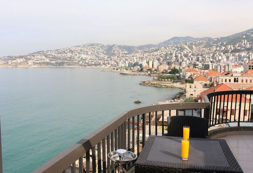 سوییت با چشم‌انداز دریا, Holiday Suites Hotel & Beach Resort