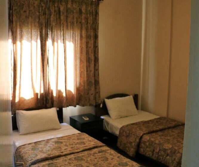 سوییت با چشم‌انداز دریا, Holiday Suites Hotel & Beach Resort