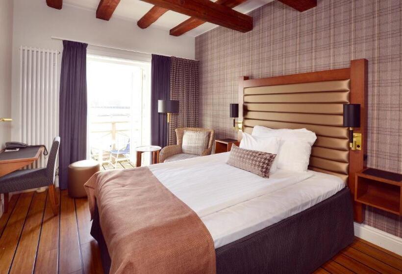 חדר סטנדרט עם מרפסת, Clarion Collection Hotel Packhuset