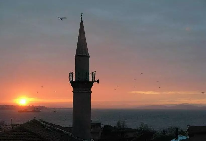 اتاق استاندارد با چشم‌انداز دریا, Dersaadet Hotel Istanbul