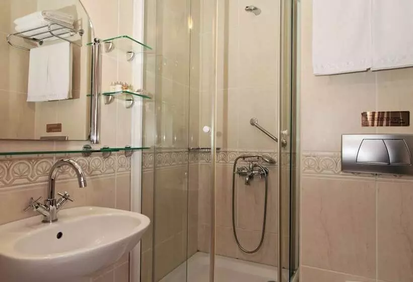 اتاق استاندارد با چشم‌انداز دریا, Dersaadet Hotel Istanbul