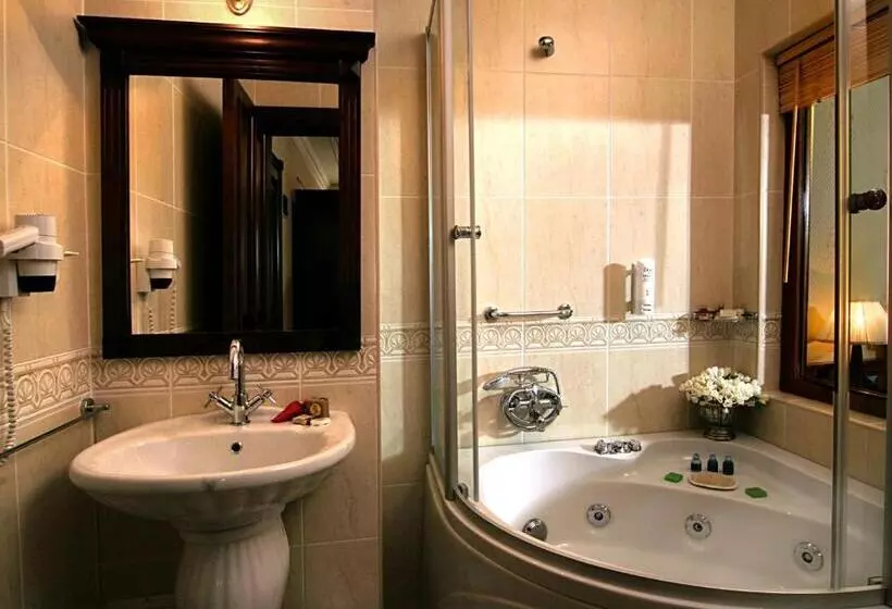 سوییت, Dersaadet Hotel Istanbul