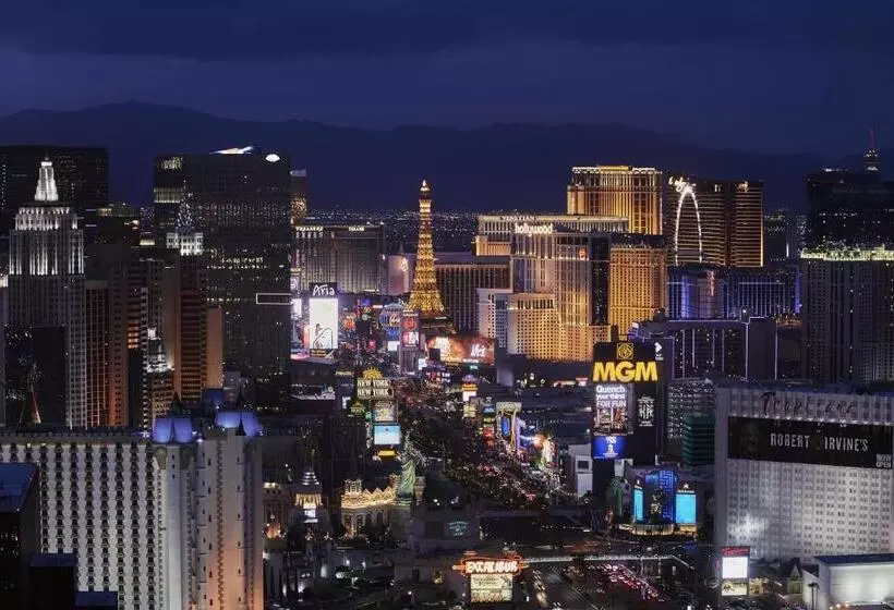 اتاق استاندارد با تخت دو نفره بزرگ, Four Seasons Hotel Las Vegas