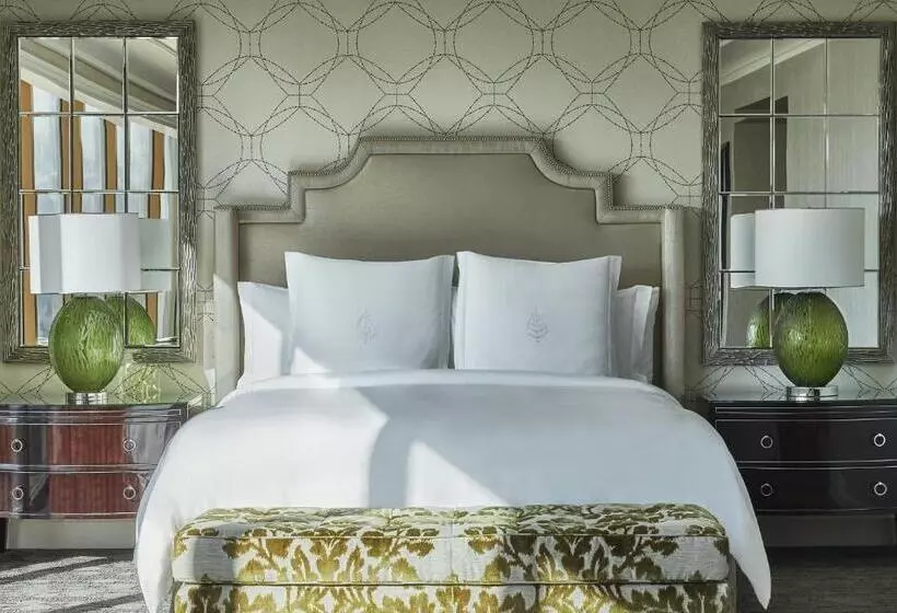 استودیو استاندارد با چشم‌انداز, Four Seasons Hotel Las Vegas