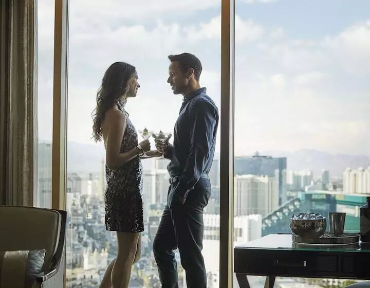 سوئیت با چشم‌انداز, Four Seasons Hotel Las Vegas