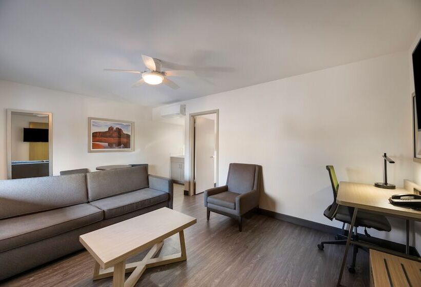 سوئیت پریمیوم, Greentree Inn Sedona