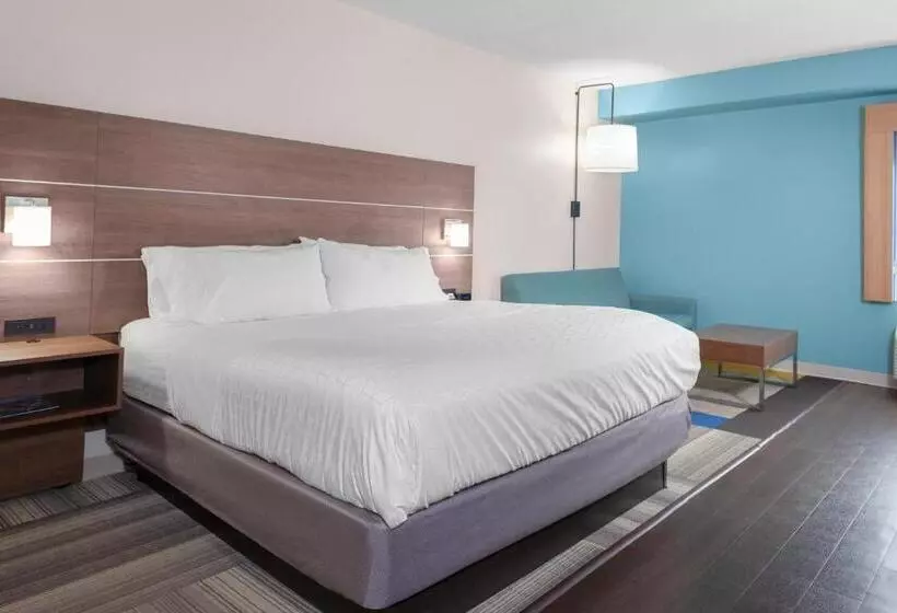 اتاق استاندارد با تخت بزرگ, Holiday Inn Express Myrtle Beach Broadway At The Beach, An Ihg