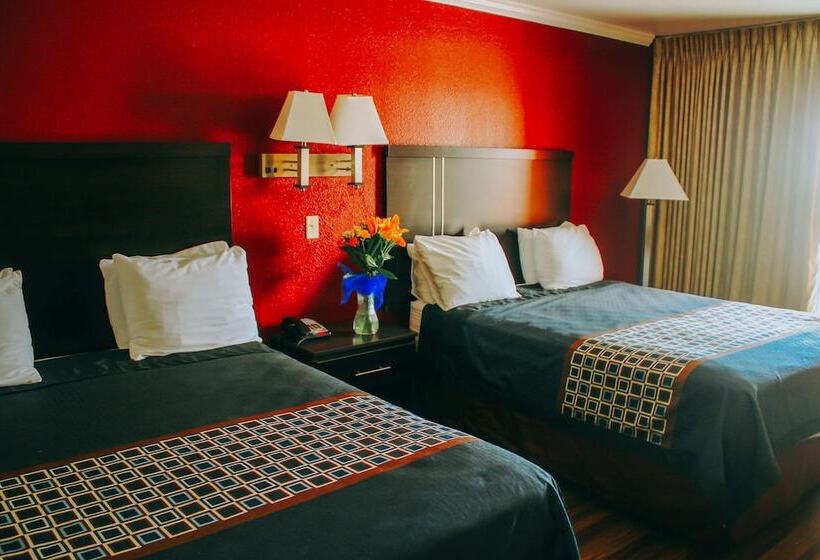اتاق استاندارد با 2 تخت دوبل, Rodeway Inn & Suites