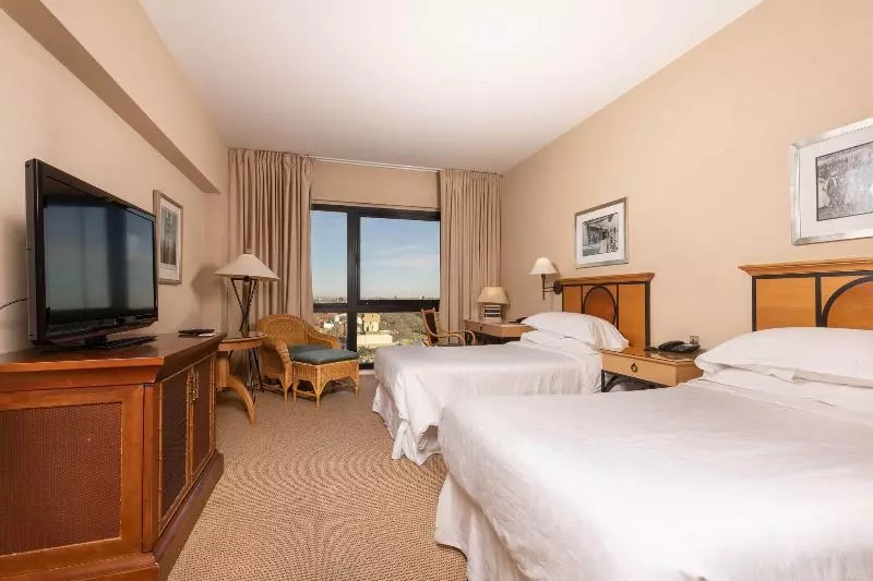 اتاق استاندارد با چشم‌انداز شهر, Sheraton Mar Del Plata