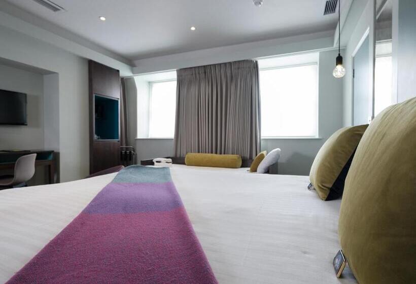 Executive Oda, Signature Townhouse London Hyde Park