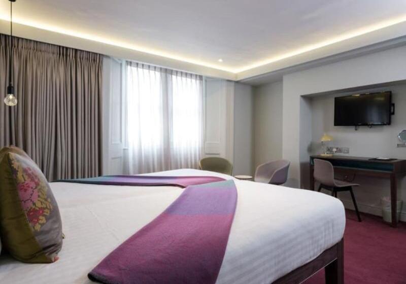 Delüks Oda, Signature Townhouse London Hyde Park