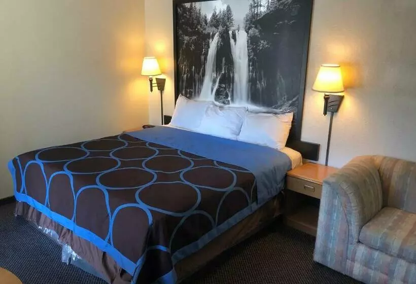اتاق استاندارد با تخت بزرگ, Super 8 By Wyndham Red Bluff