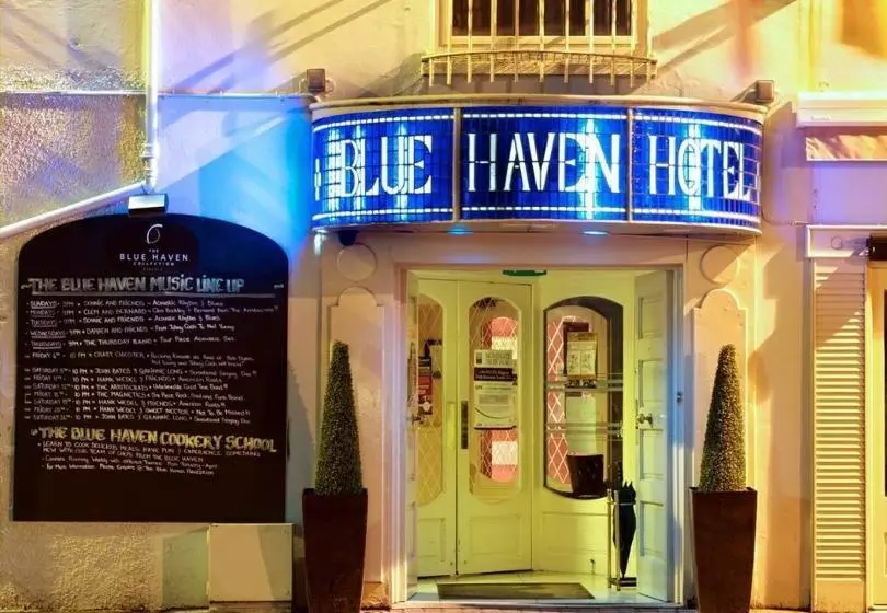 スタンダードシングルルーム, The Blue Haven